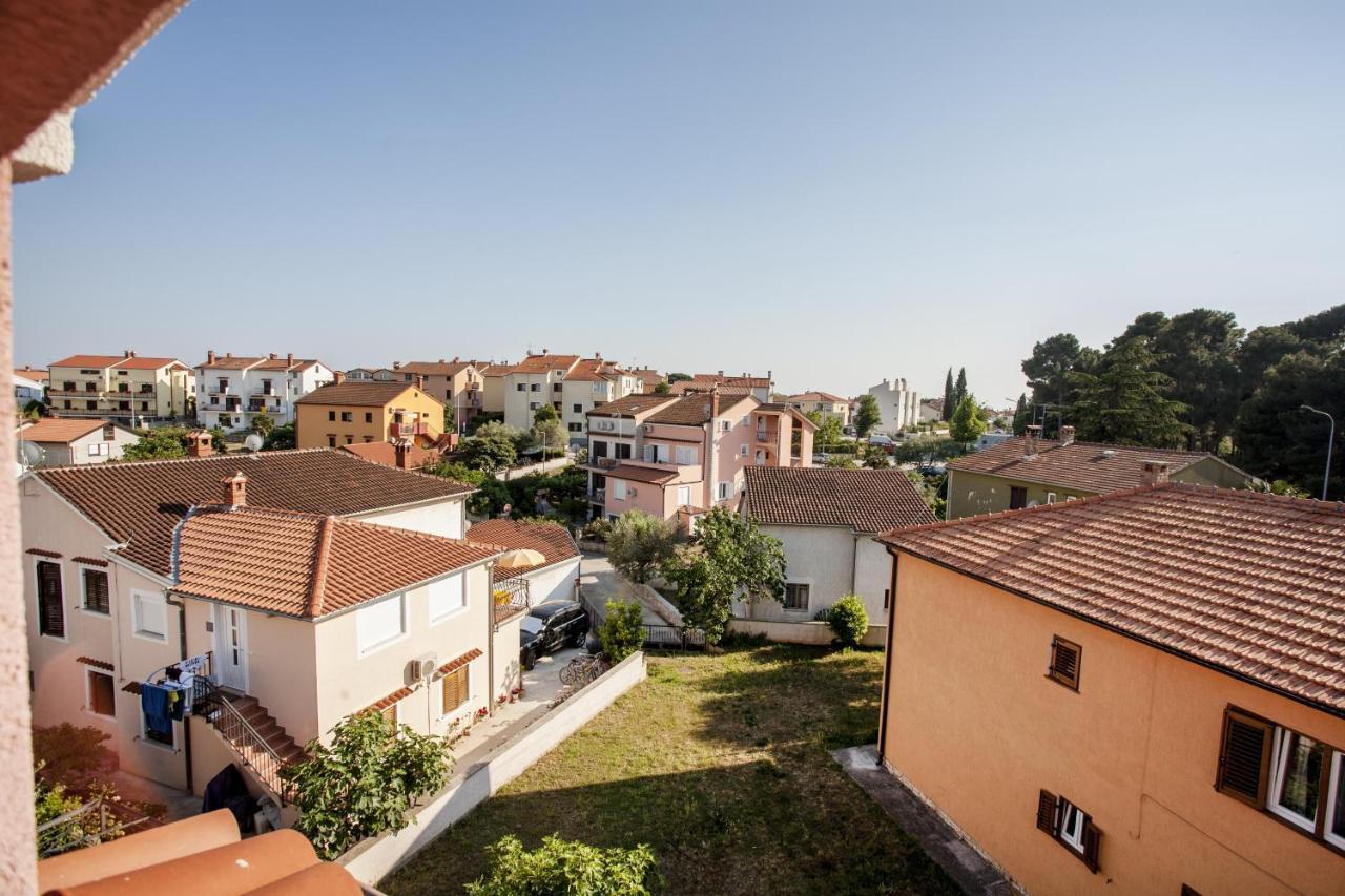 Apartments Zaharija روفينج الغرفة الصورة